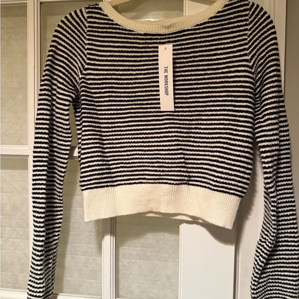 CROPPED SWEATER